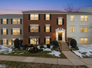 12161 Chaucer Ln #12161, Woodbridge, VA