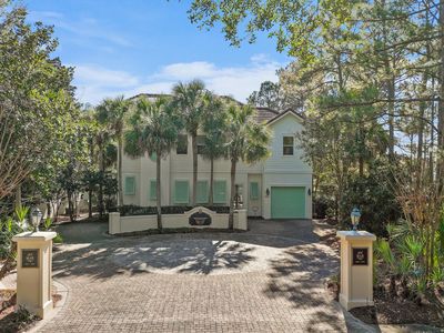 1805 Baytowne Ave N, Miramar, FL, 32550