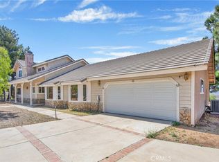 33805 Hanawalt Rd, Saugus, CA 91390