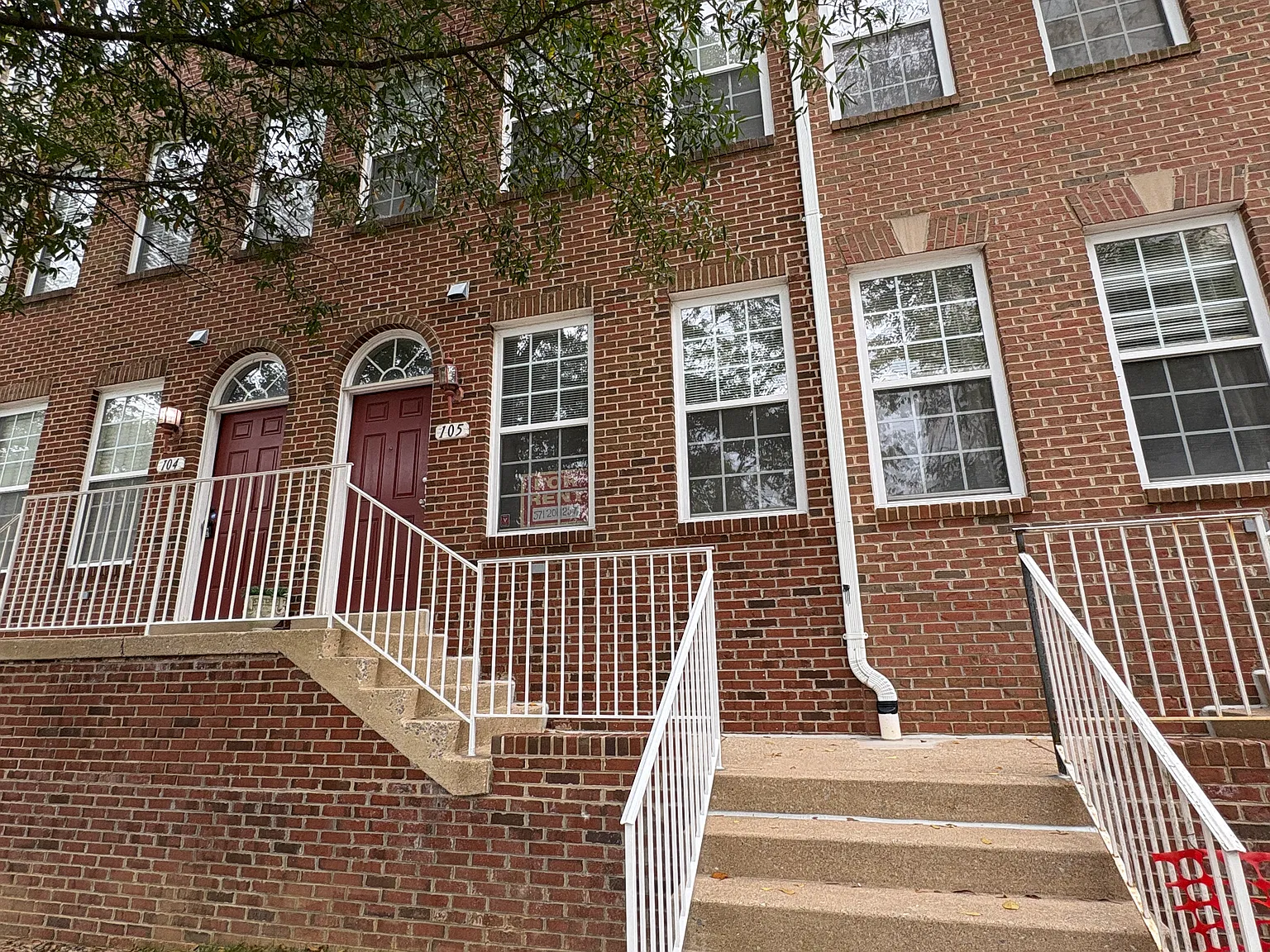 2 bed, 2.5 bath, 1590 sqft, $3,200 — Photo 4