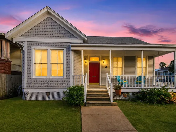 1727 Ursuline, Galveston, TX 77550