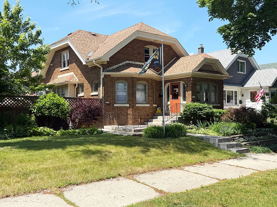 1st image of 3149 S Hanson Ave