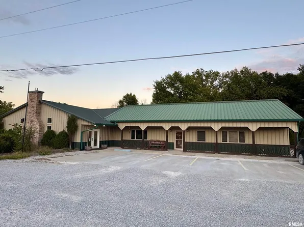 20 Ashley Ln, Casey, IL 62420