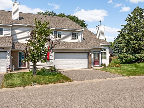 3rd image of 12878 Echo Ln
