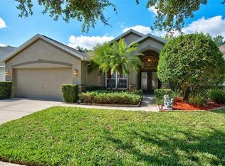 7665 Nottinghill Sky Dr, Apollo Beach, FL 33572
