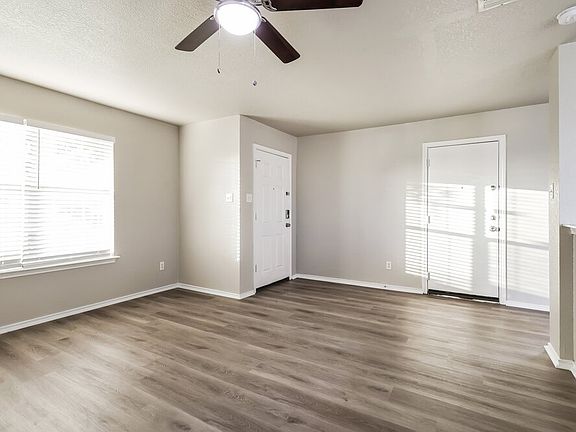 4th image of 8007 Heights Valley