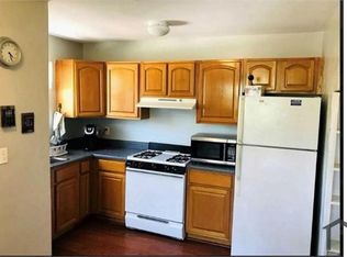 312 Beach 37th St #2, Far Rockaway, NY 11691