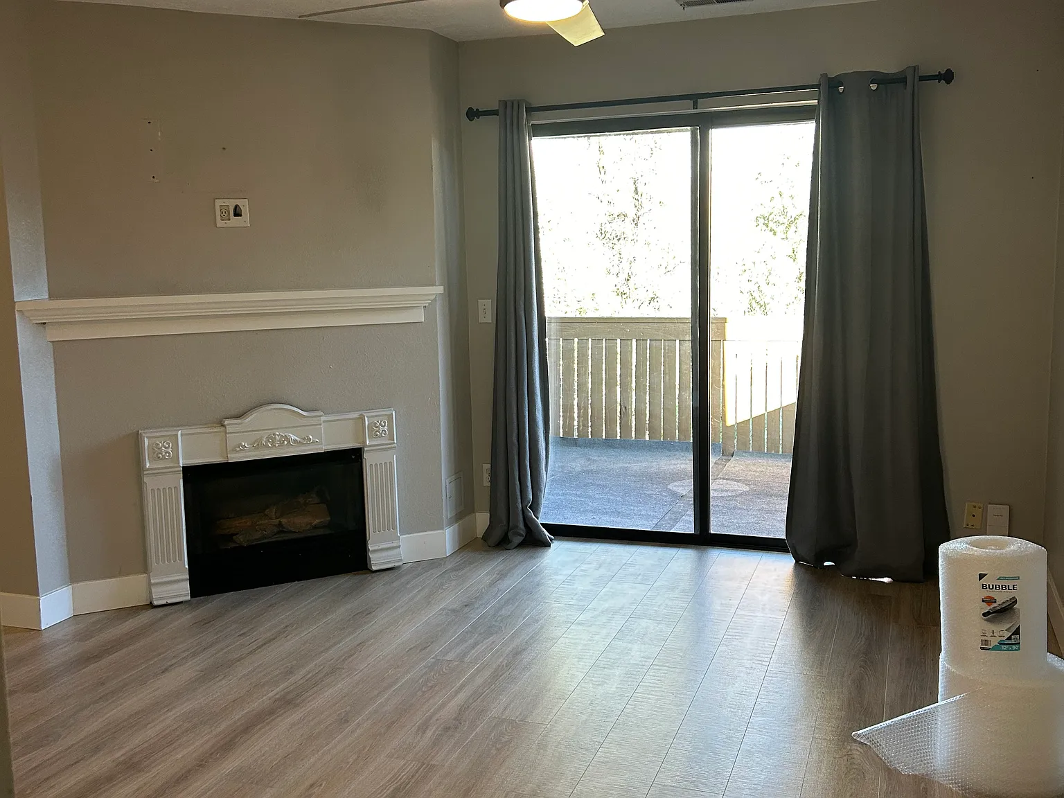 2 bed, 949 sqft, $1,650 — Photo 3