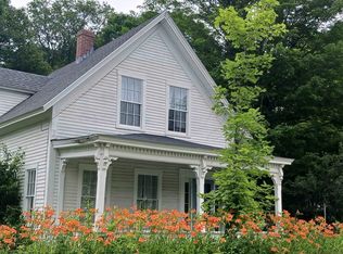 7 Thurlow St, Plymouth, NH 03264