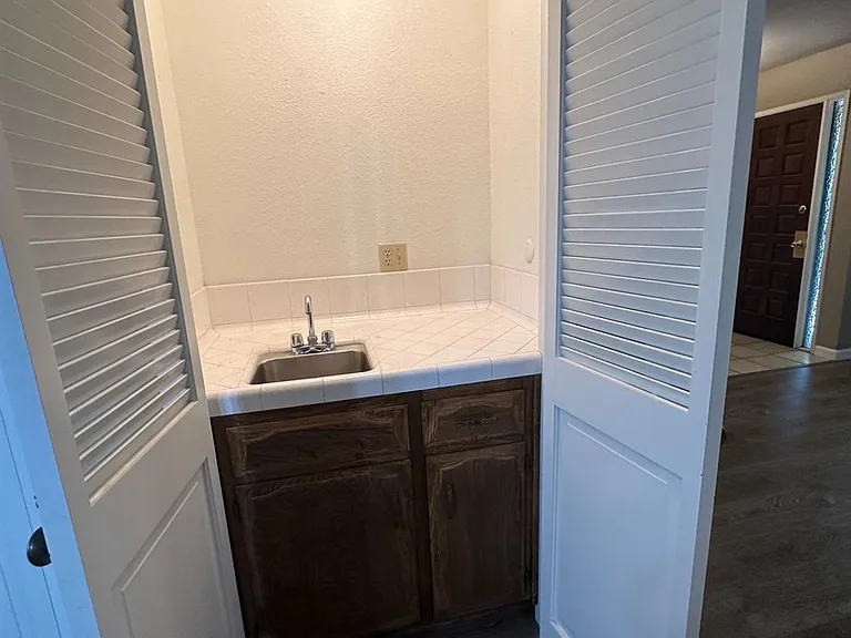 5072 N Forkner Ave — Photo 9