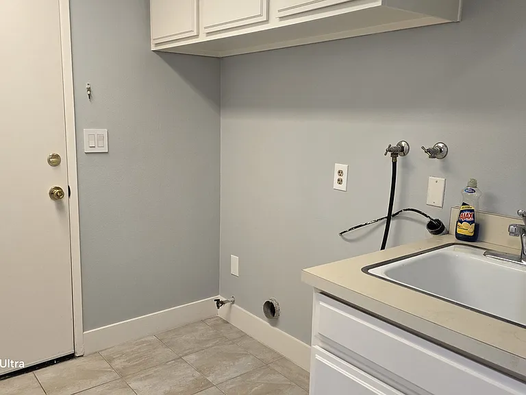 201 Spyglass Ln — Photo 11