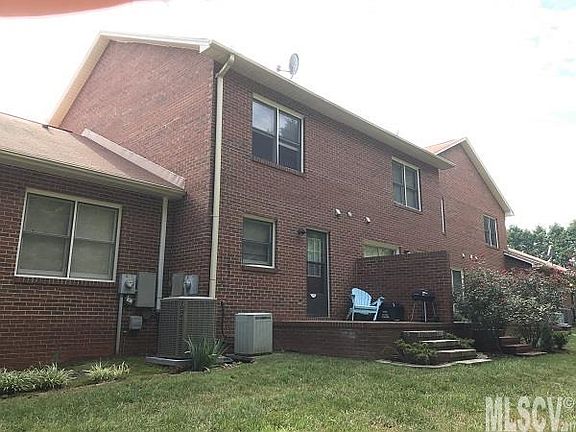2nd image of 102 Brandywine Dr NE