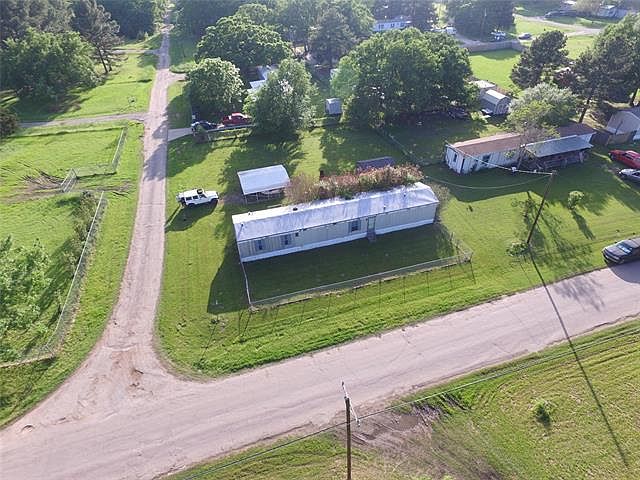 1st image of 231 Southern Oaks Dr