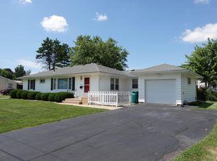 1193 Spruce Ave, Galesburg, IL 61401