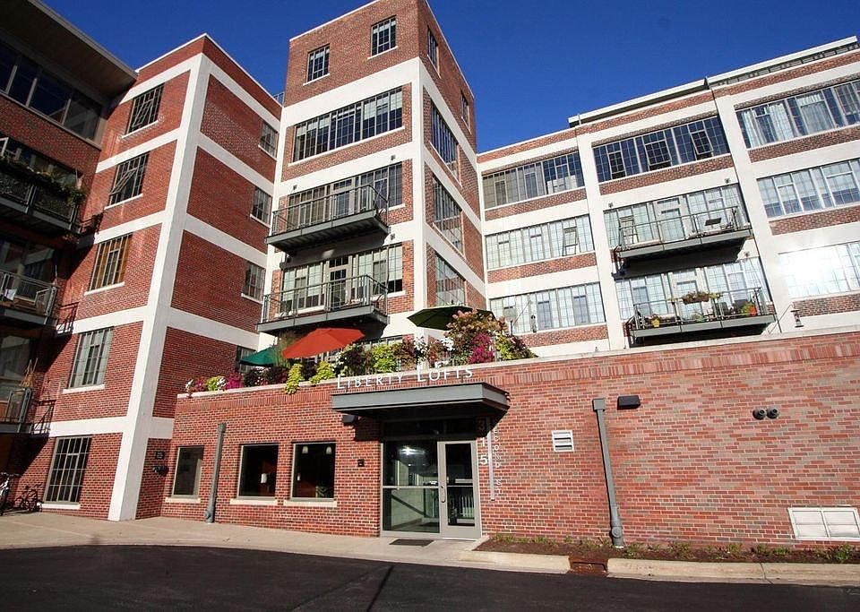 1st image of 315 2nd St APT 203