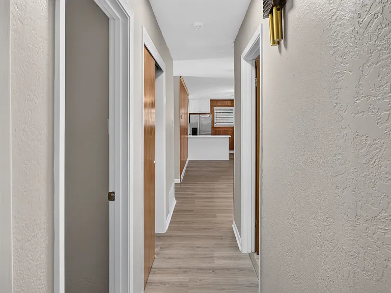 4022 Capri Dr — Photo 17