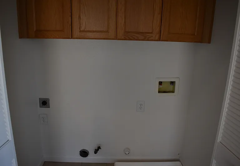 455 Beckman Way — Photo 29