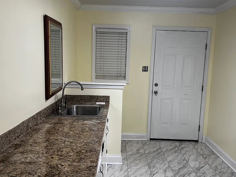 122 Tally Ho Ln — Photo 11