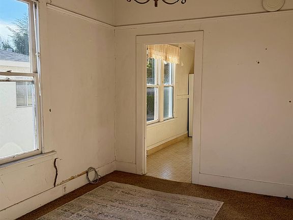 5th image of 618 - 620 E Street