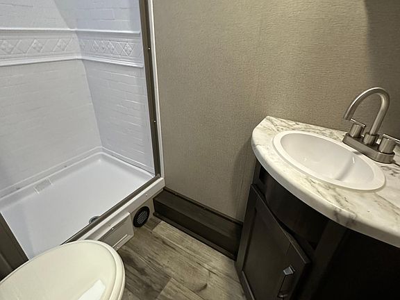 3rd image of 670 W 70th Pl #B