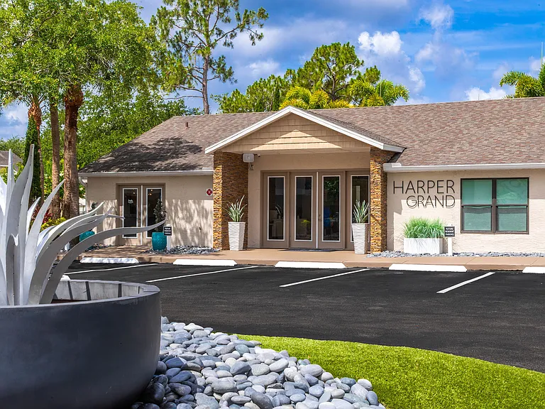 Start your tour at our eye-catching clubhouse and leasing office, where Harper Grand blends contemporary style with Florida charm and curb appeal.