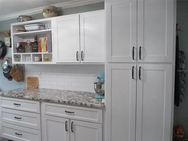 2111 N Halcyon Dr — Photo 11