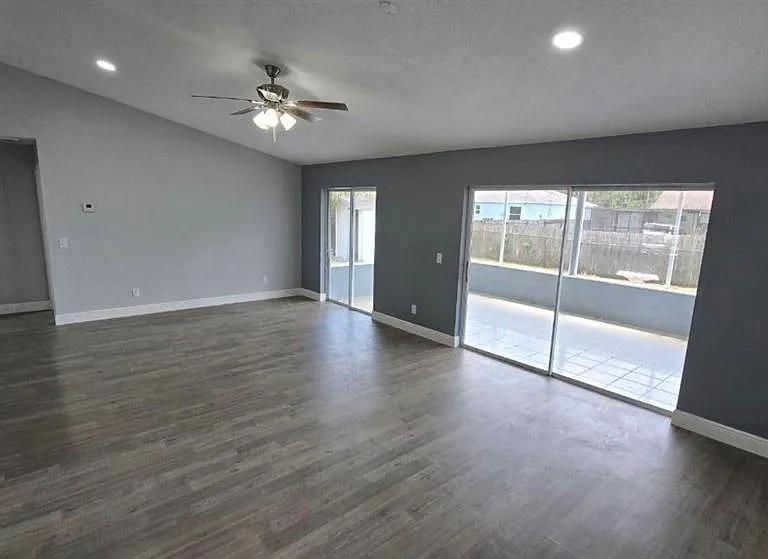 34 Emerson Dr NW — Photo 9