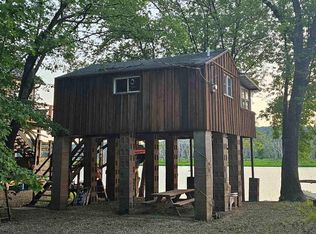 32463 Ambro Rd, Prairie Du Chien, WI 53821