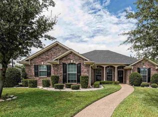 610 Chapel View Dr, Woodway, TX 76712