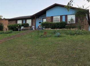 306 Timberline Dr, Duncanville, TX 75137