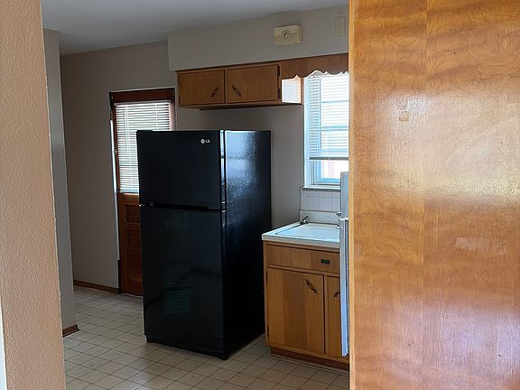 5th image of 5406 W Main St APT 4