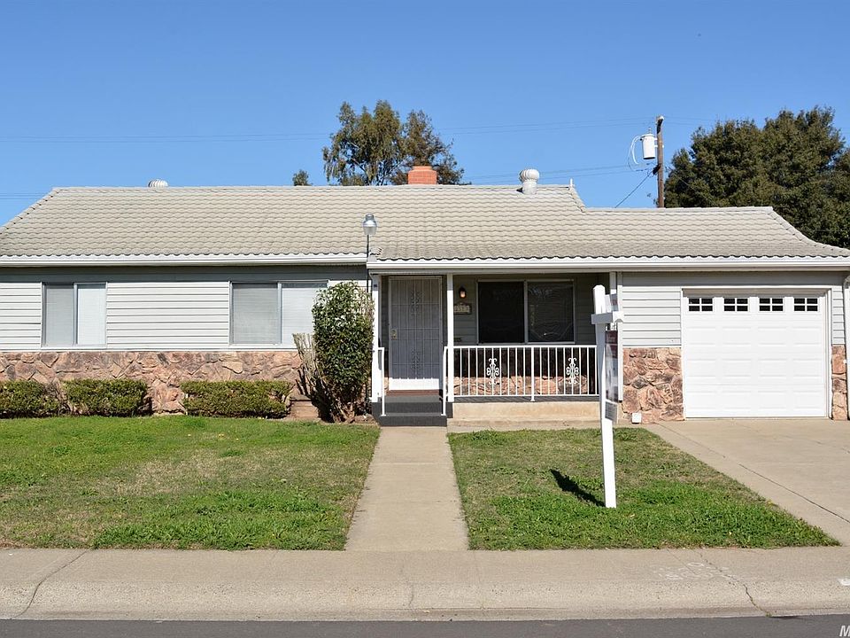 1st image of 2113 La Jolla Dr