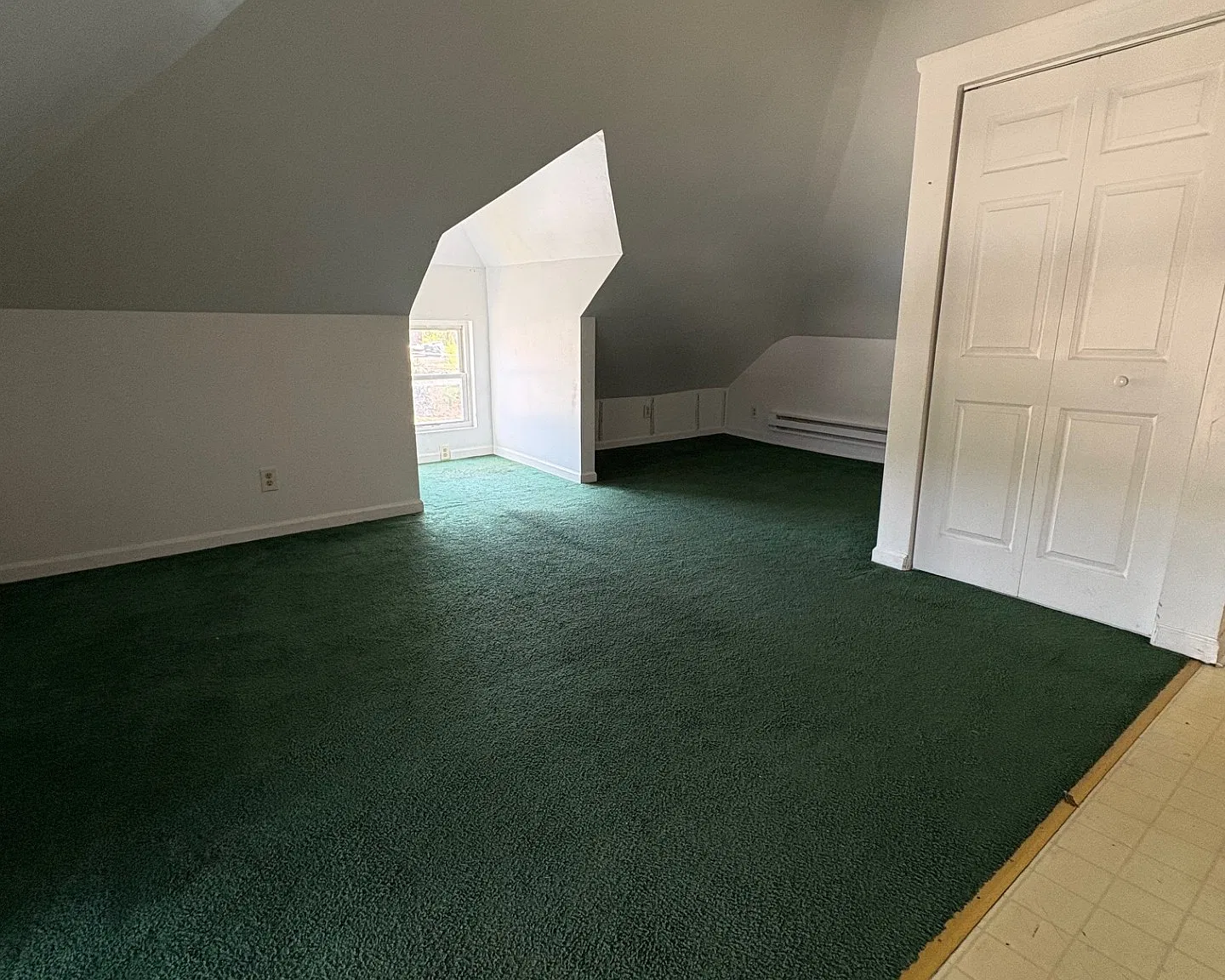 1900 Vineyard Street - 4 — Photo 2