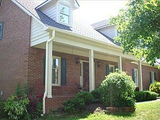 4th image of 2124 Sallee Dr