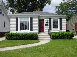 2120 Blake Ave, Racine, WI 53404