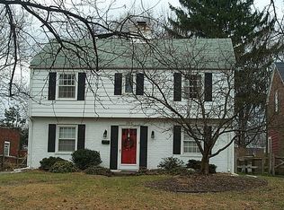 2814 Cheltenham Rd, Toledo, OH 43606