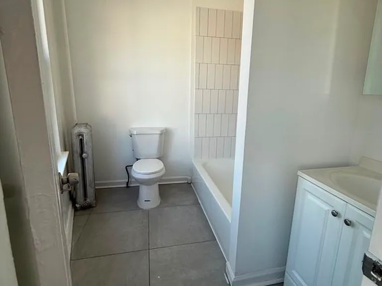 1034 S Orange Ave #1L — Photo 5