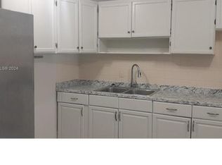 1130 NW 18th Ct, Fort Lauderdale, FL 33311