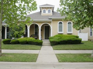 1737 Jasmine Trl, Aubrey, TX 76227
