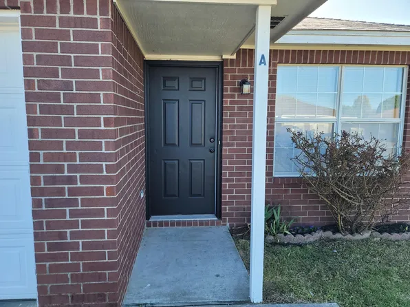 3079 Twin County St #A, Springdale, AR 72764