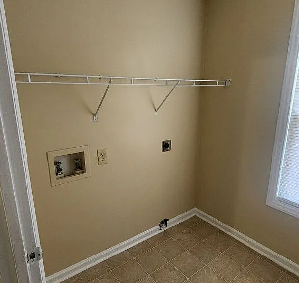 215 Hay St — Photo 6