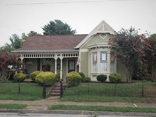 1st image of 214 Union St #1