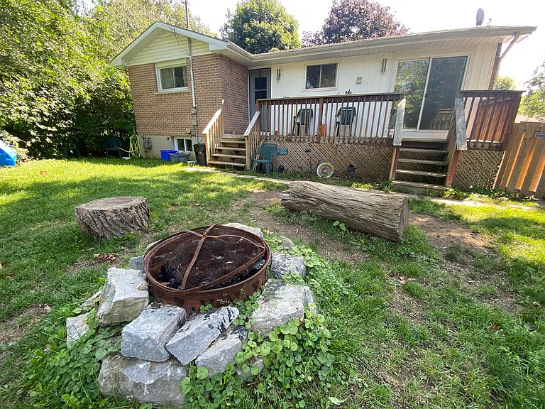 587 Bourne Pl #1 — Photo 18