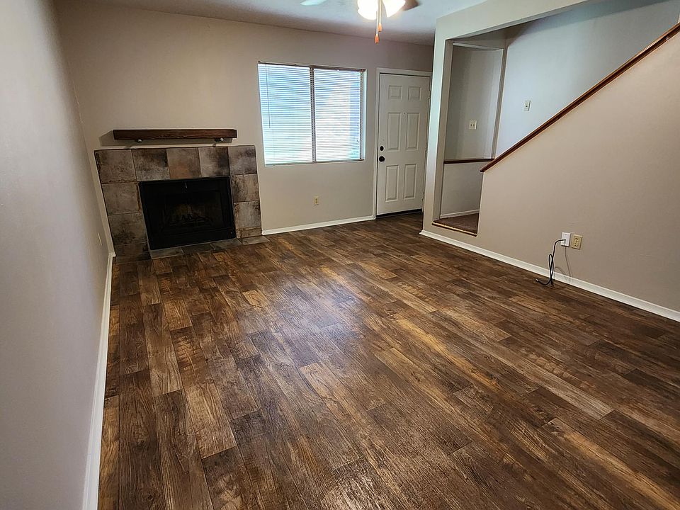 1st image of 2521 Crosstimbers St APT G3