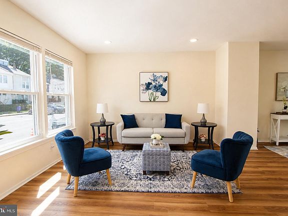 4th image of 18934 Pine Ridge Ln Unit 8-2