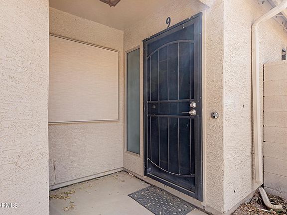 4th image of 39908 N CALABRIA Street