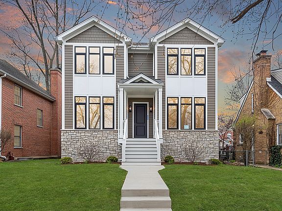 2nd image of 7122 N Odell Ave
