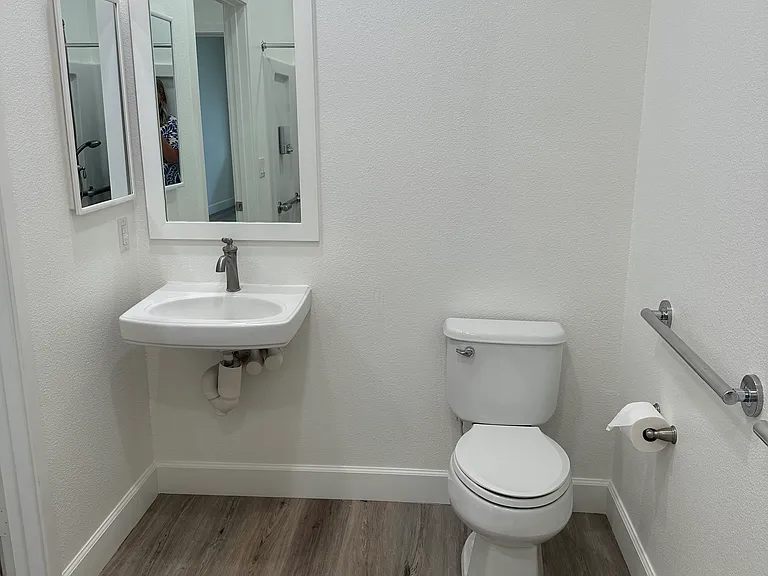 724 Kakala St #1604D — Photo 17