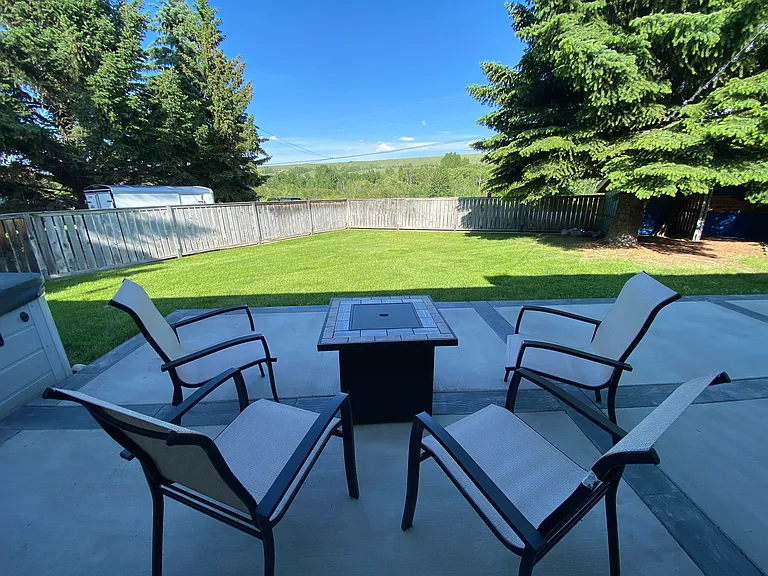 6800 US Highway 212 — Photo 11