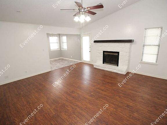 2nd image of 1210 E 139th St S